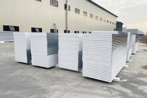 聚氨酯夹芯板与泡沫夹芯板有哪些区别